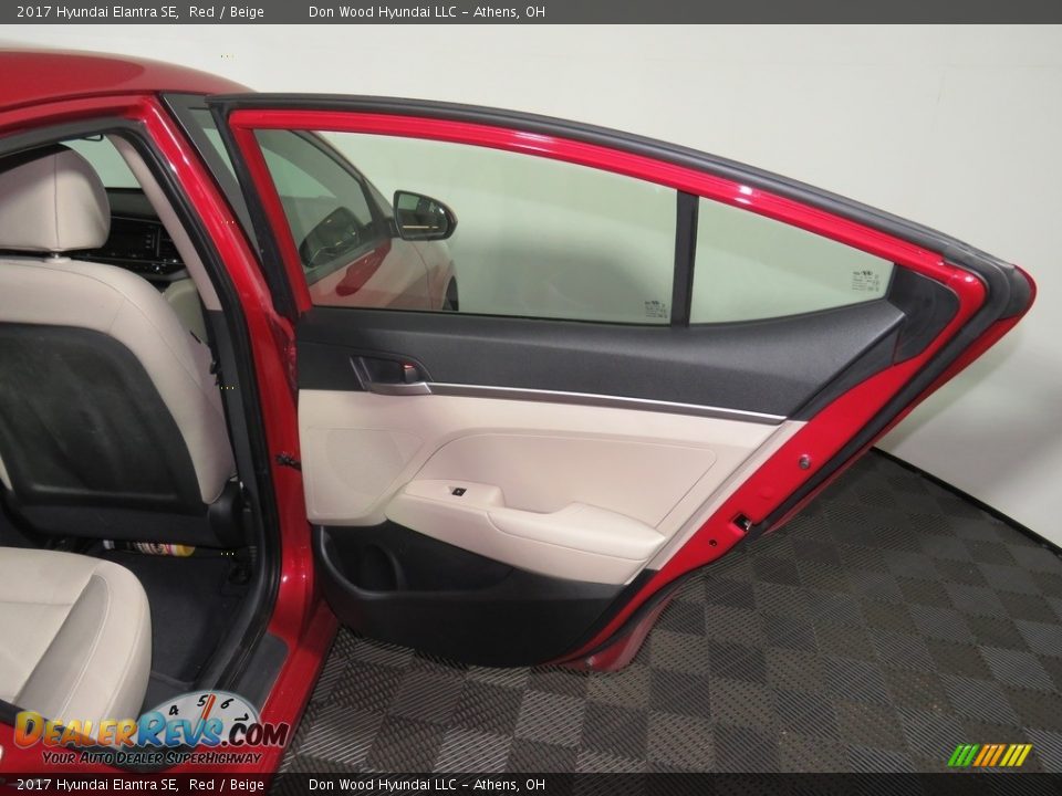 2017 Hyundai Elantra SE Red / Beige Photo #26