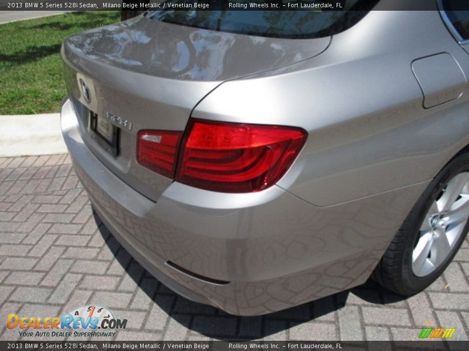 2013 BMW 5 Series 528i Sedan Milano Beige Metallic / Venetian Beige Photo #28