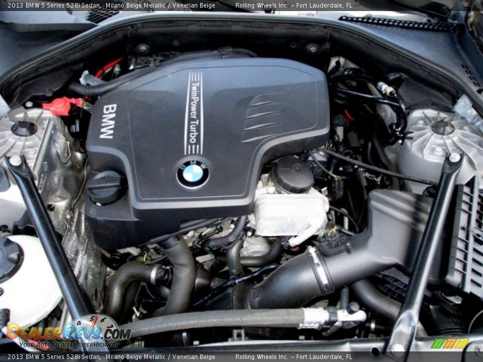 2013 BMW 5 Series 528i Sedan Milano Beige Metallic / Venetian Beige Photo #29