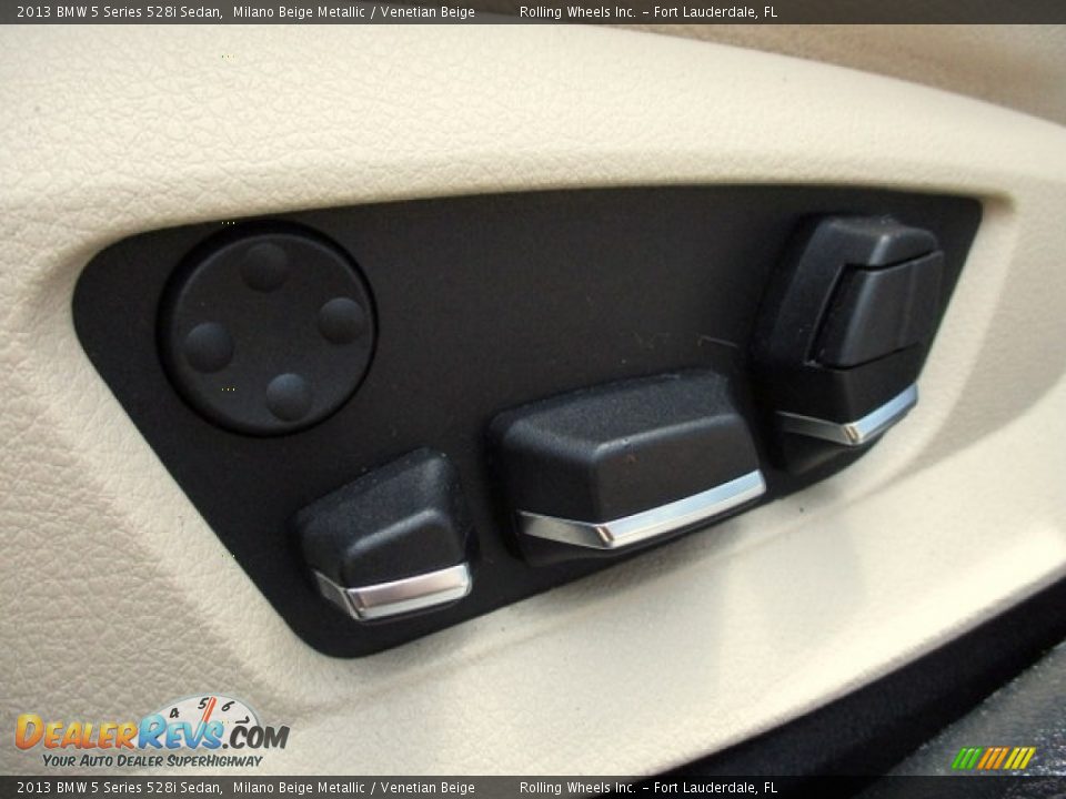 2013 BMW 5 Series 528i Sedan Milano Beige Metallic / Venetian Beige Photo #36