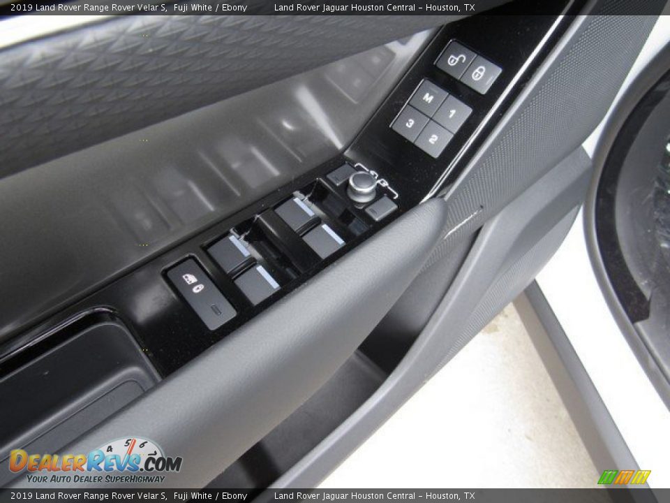 2019 Land Rover Range Rover Velar S Fuji White / Ebony Photo #24