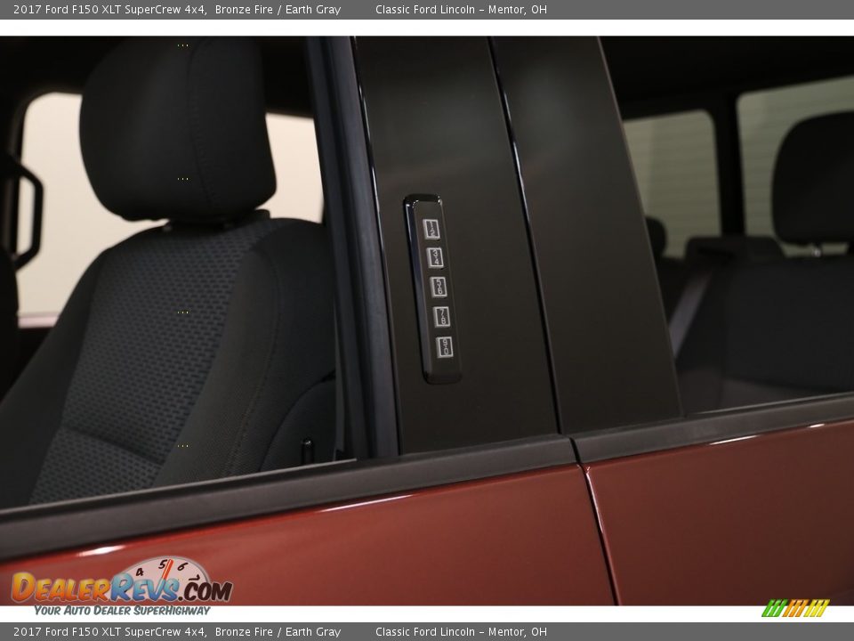 2017 Ford F150 XLT SuperCrew 4x4 Bronze Fire / Earth Gray Photo #4