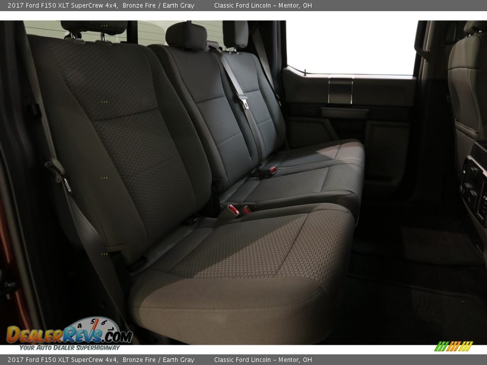 2017 Ford F150 XLT SuperCrew 4x4 Bronze Fire / Earth Gray Photo #19