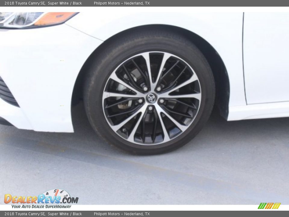 2018 Toyota Camry SE Super White / Black Photo #5