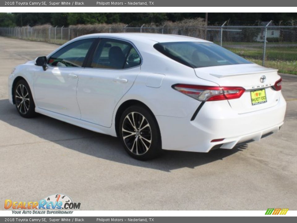 2018 Toyota Camry SE Super White / Black Photo #7