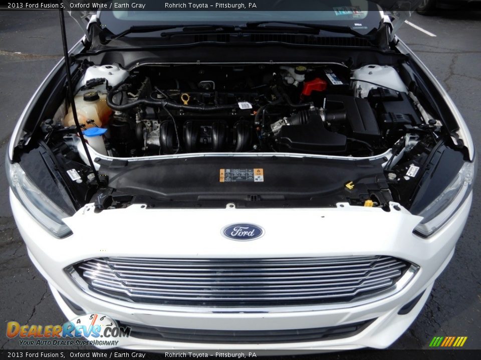 2013 Ford Fusion S Oxford White / Earth Gray Photo #11