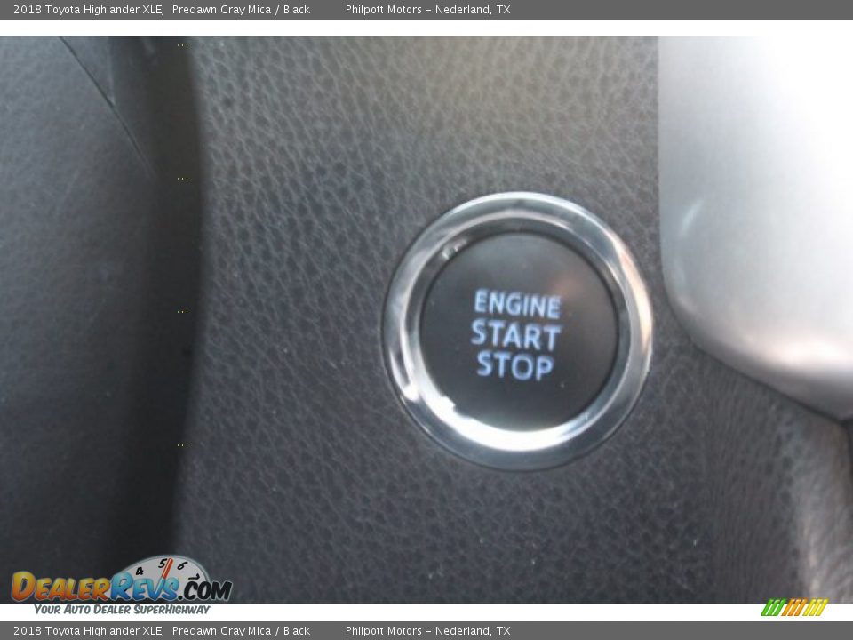 2018 Toyota Highlander XLE Predawn Gray Mica / Black Photo #17