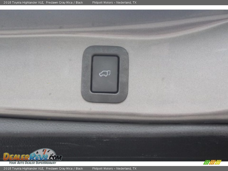 2018 Toyota Highlander XLE Predawn Gray Mica / Black Photo #25