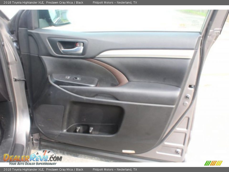 2018 Toyota Highlander XLE Predawn Gray Mica / Black Photo #28