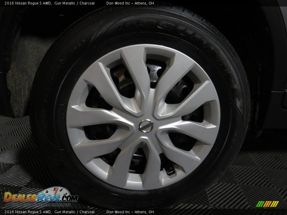 2016 Nissan Rogue S AWD Gun Metallic / Charcoal Photo #17