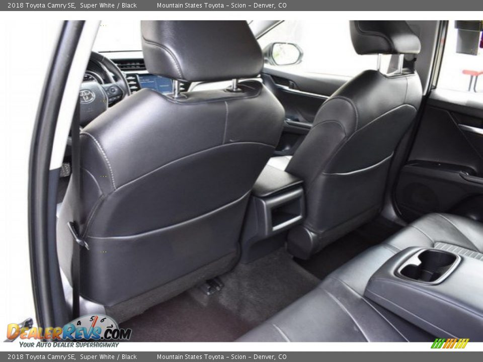 2018 Toyota Camry SE Super White / Black Photo #19