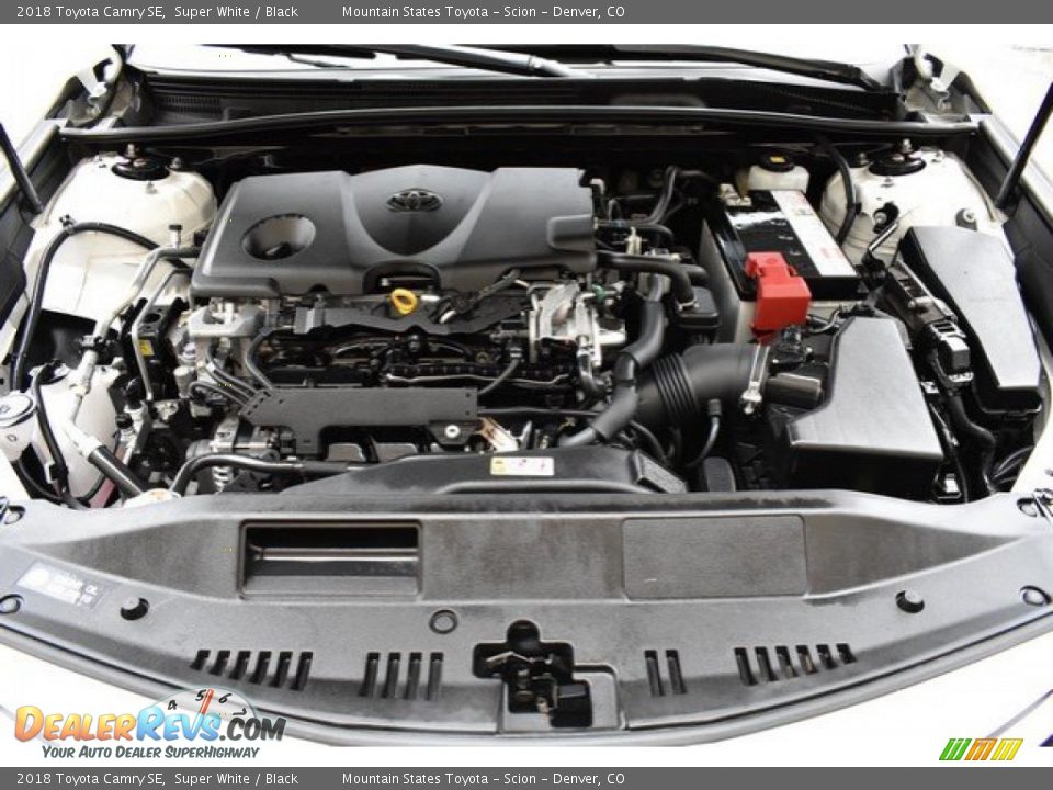 2018 Toyota Camry SE Super White / Black Photo #27