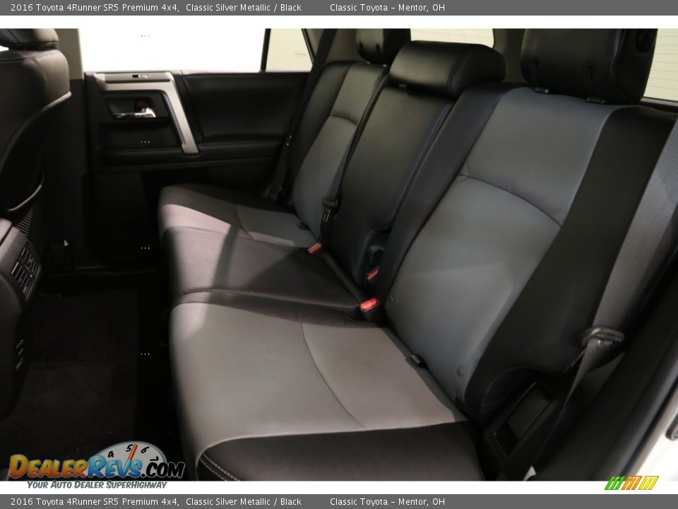 2016 Toyota 4Runner SR5 Premium 4x4 Classic Silver Metallic / Black Photo #18