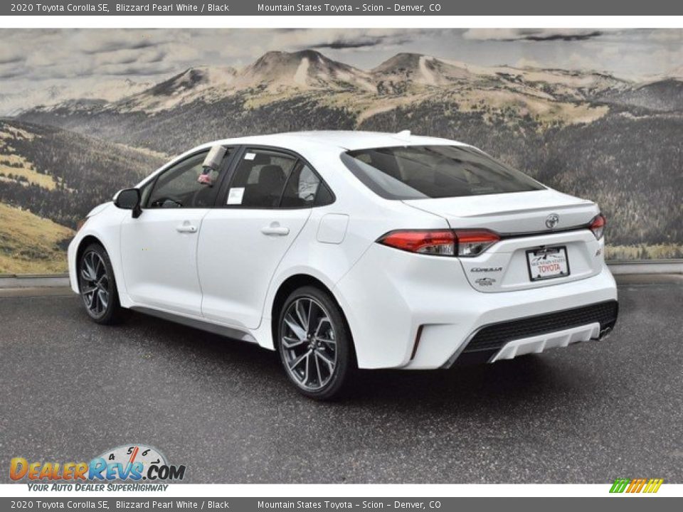 2020 Toyota Corolla SE Blizzard Pearl White / Black Photo #3