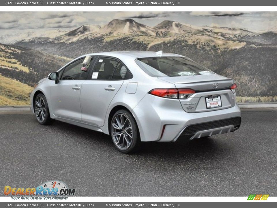 2020 Toyota Corolla SE Classic Silver Metallic / Black Photo #3