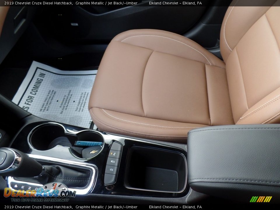 2019 Chevrolet Cruze Diesel Hatchback Graphite Metallic / Jet Black/­Umber Photo #34