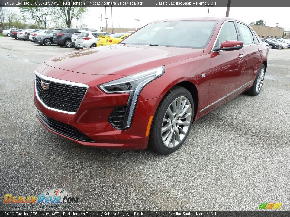 Front 3/4 View of 2019 Cadillac CT6 Luxury AWD Photo #1
