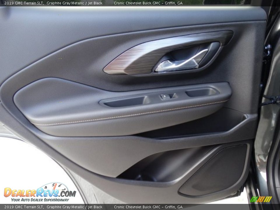 Door Panel of 2019 GMC Terrain SLT Photo #22