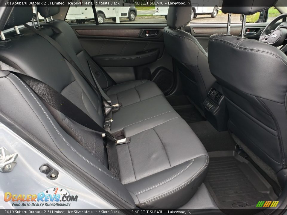 2019 Subaru Outback 2.5i Limited Ice Silver Metallic / Slate Black Photo #17