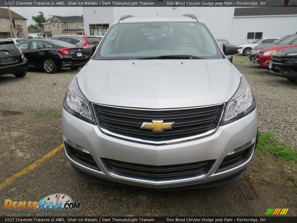 2017 Chevrolet Traverse LS AWD Silver Ice Metallic / Dark Titanium/Light Titanium Photo #4