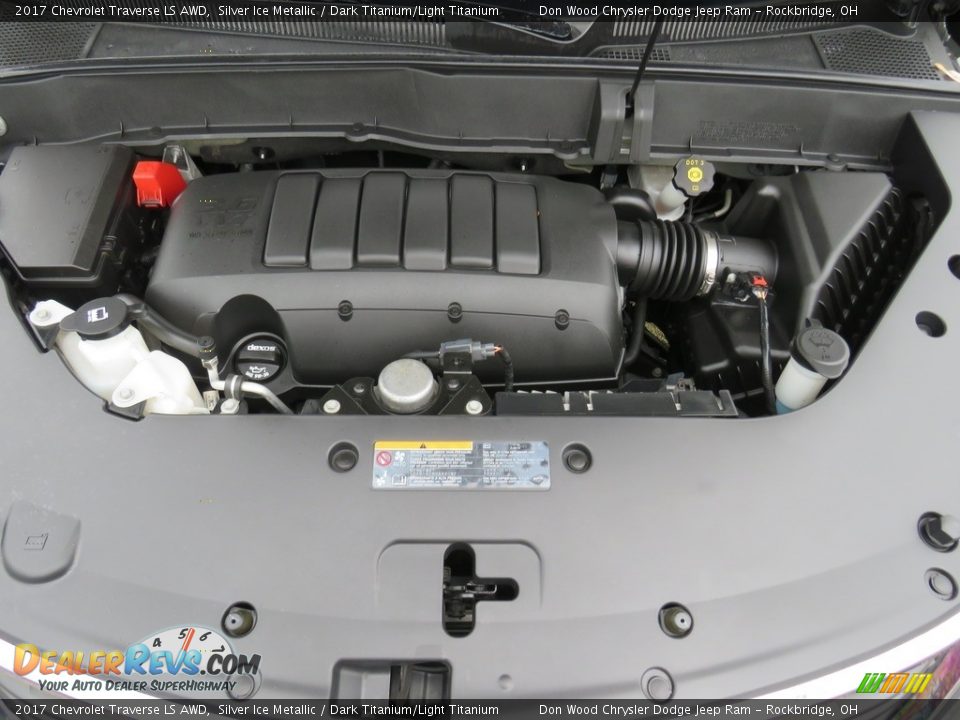2017 Chevrolet Traverse LS AWD Silver Ice Metallic / Dark Titanium/Light Titanium Photo #6
