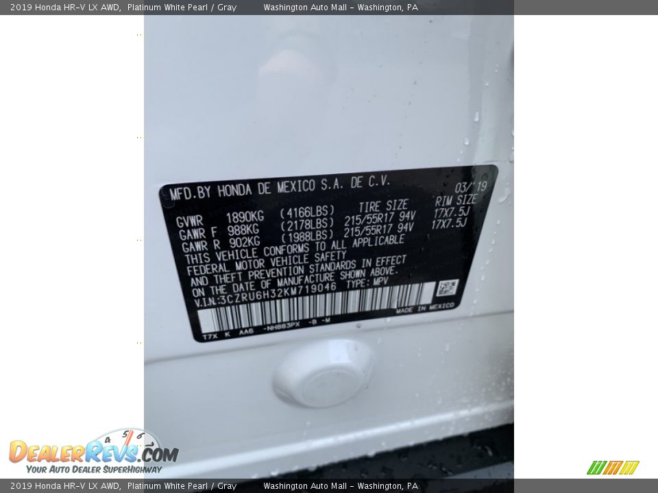 2019 Honda HR-V LX AWD Platinum White Pearl / Gray Photo #14