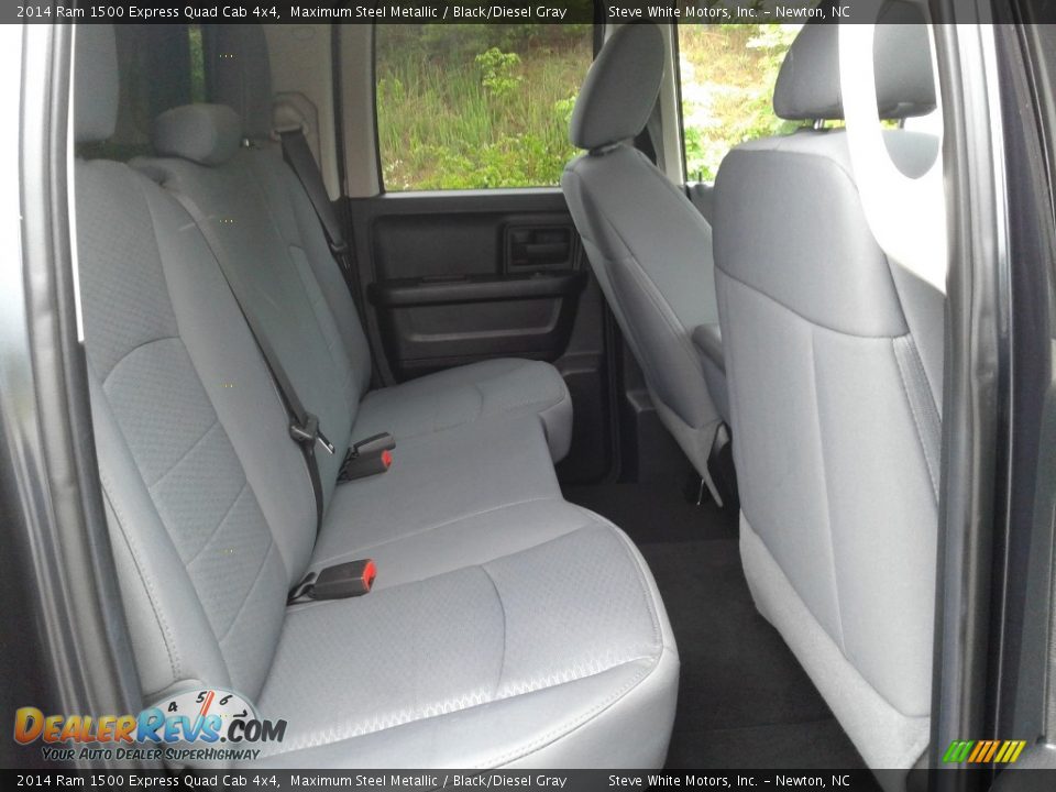 2014 Ram 1500 Express Quad Cab 4x4 Maximum Steel Metallic / Black/Diesel Gray Photo #16