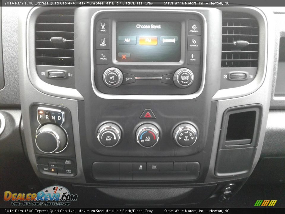 2014 Ram 1500 Express Quad Cab 4x4 Maximum Steel Metallic / Black/Diesel Gray Photo #21