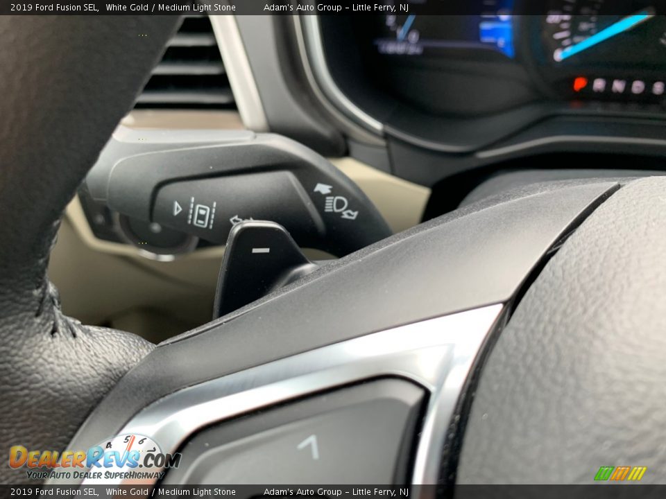 Controls of 2019 Ford Fusion SEL Photo #13