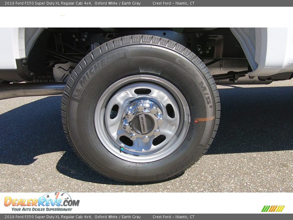 2019 Ford F350 Super Duty XL Regular Cab 4x4 Oxford White / Earth Gray Photo #19