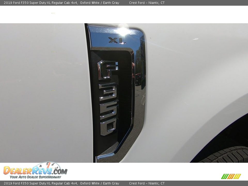 2019 Ford F350 Super Duty XL Regular Cab 4x4 Oxford White / Earth Gray Photo #22