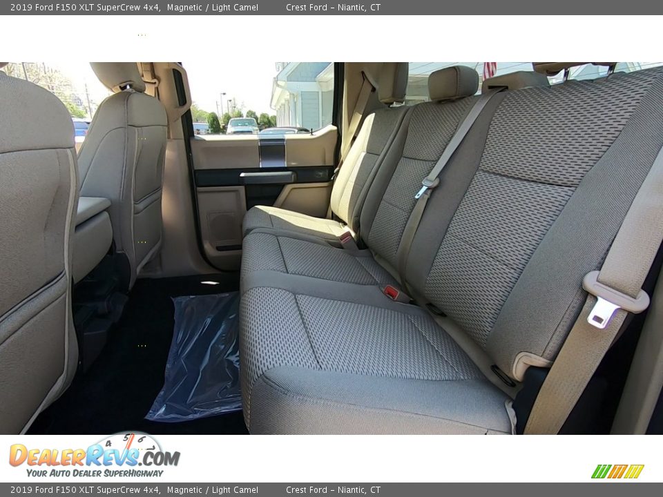 2019 Ford F150 XLT SuperCrew 4x4 Magnetic / Light Camel Photo #17