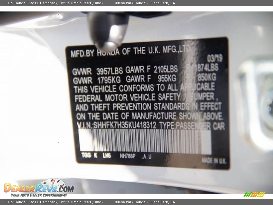 2019 Honda Civic LX Hatchback White Orchid Pearl / Black Photo #28