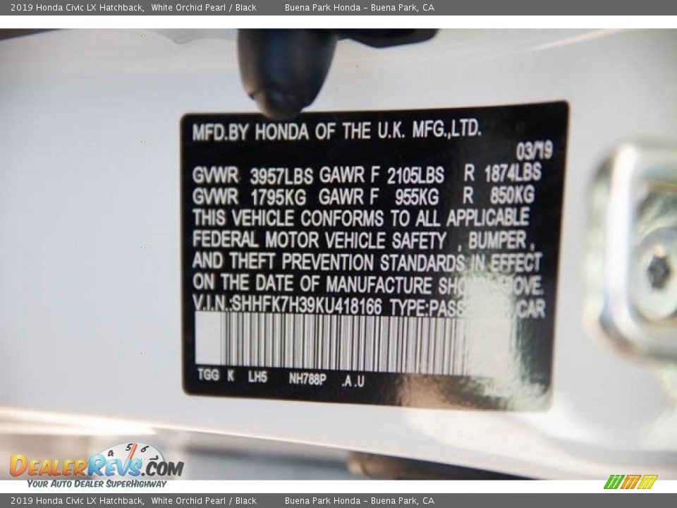 2019 Honda Civic LX Hatchback White Orchid Pearl / Black Photo #28