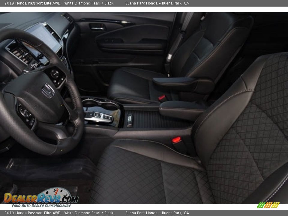 2019 Honda Passport Elite AWD White Diamond Pearl / Black Photo #15