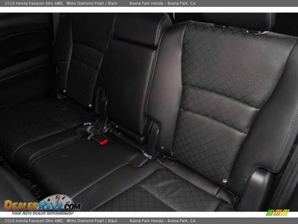 2019 Honda Passport Elite AWD White Diamond Pearl / Black Photo #27