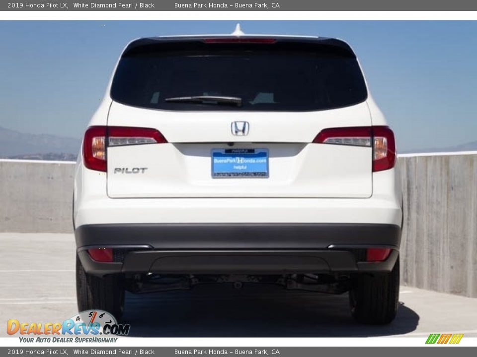 2019 Honda Pilot LX White Diamond Pearl / Black Photo #6