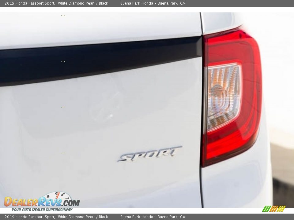 2019 Honda Passport Sport White Diamond Pearl / Black Photo #7