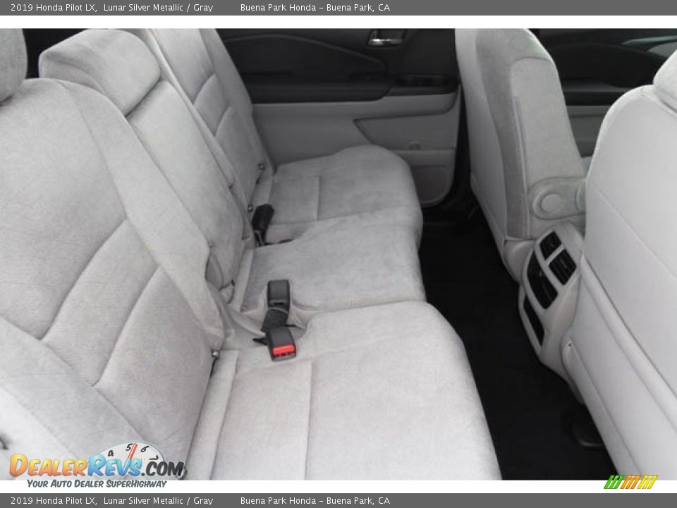 2019 Honda Pilot LX Lunar Silver Metallic / Gray Photo #29