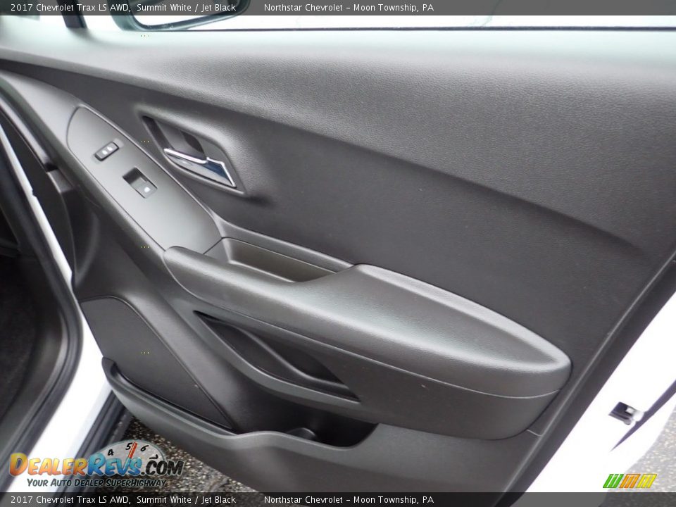 2017 Chevrolet Trax LS AWD Summit White / Jet Black Photo #17
