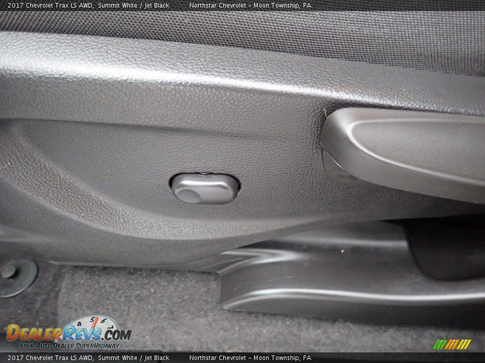 2017 Chevrolet Trax LS AWD Summit White / Jet Black Photo #25