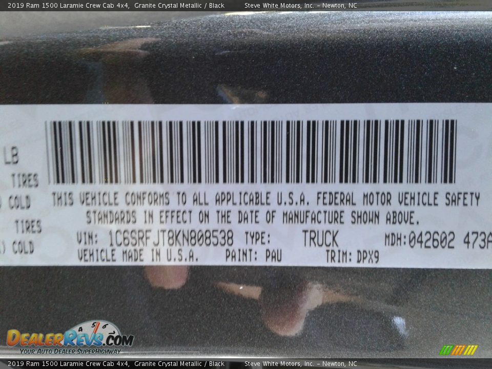 2019 Ram 1500 Laramie Crew Cab 4x4 Granite Crystal Metallic / Black Photo #36