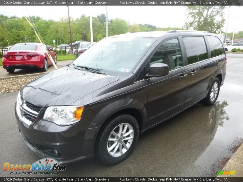 2019 Dodge Grand Caravan SXT Granite Pearl / Black/Light Graystone Photo #5