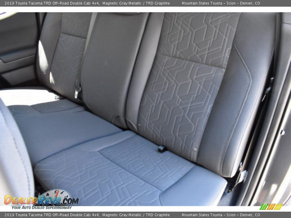 2019 Toyota Tacoma TRD Off-Road Double Cab 4x4 Magnetic Gray Metallic / TRD Graphite Photo #9