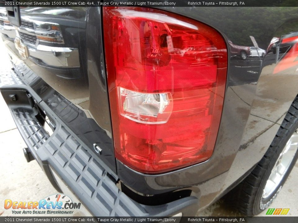 2011 Chevrolet Silverado 1500 LT Crew Cab 4x4 Taupe Gray Metallic / Light Titanium/Ebony Photo #15