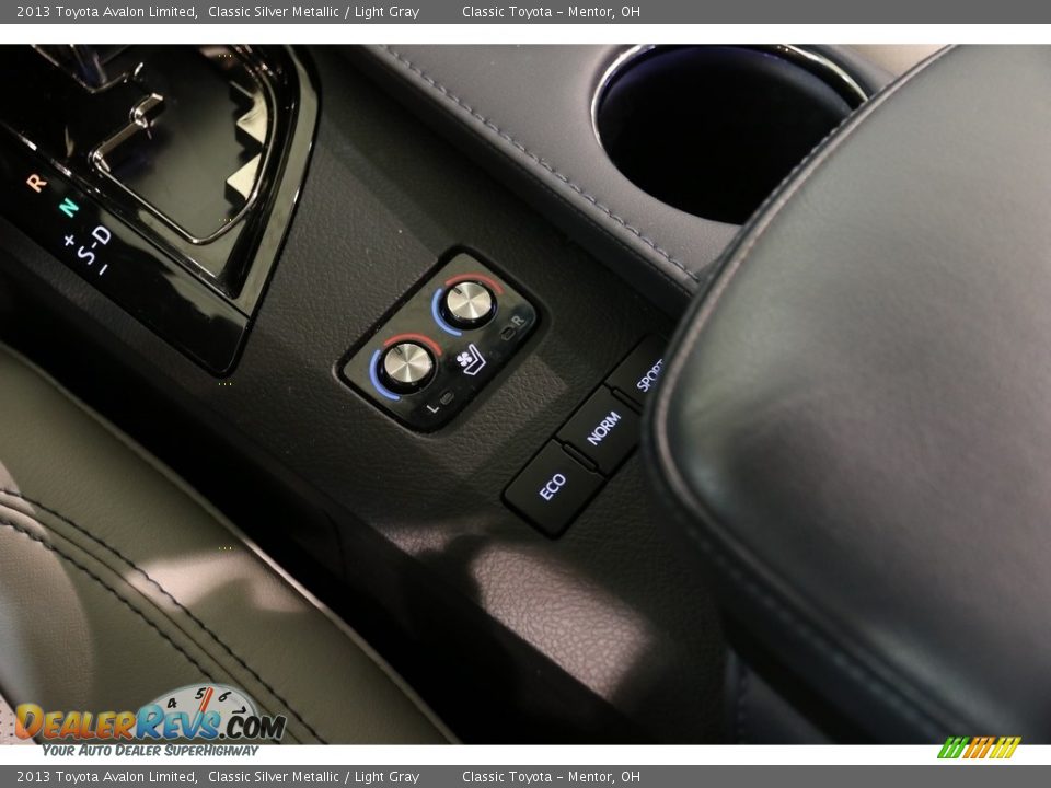 2013 Toyota Avalon Limited Classic Silver Metallic / Light Gray Photo #14