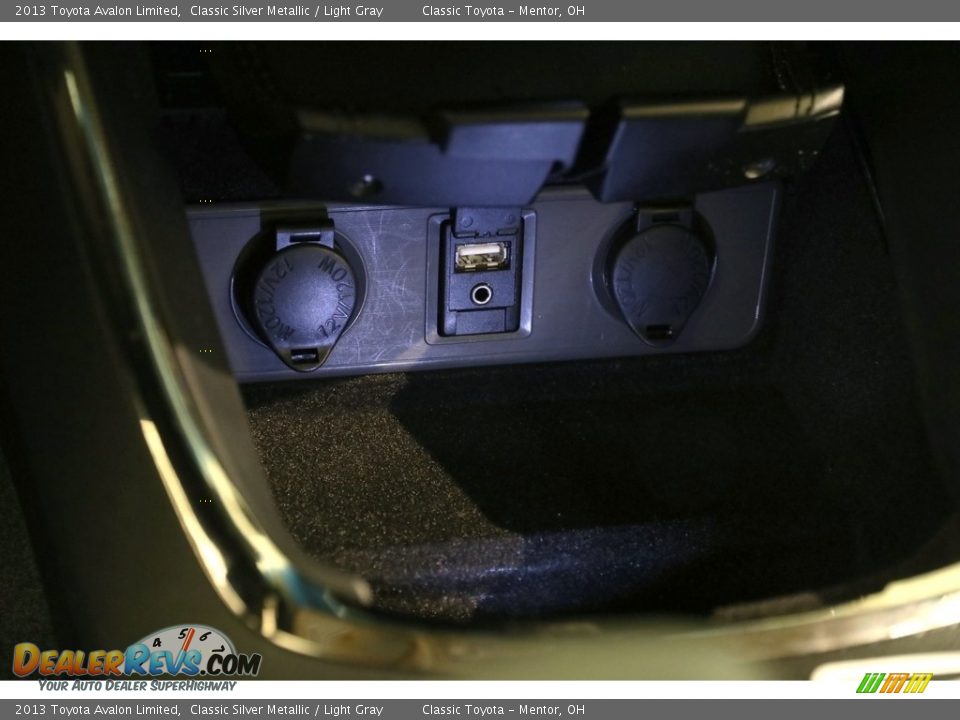 2013 Toyota Avalon Limited Classic Silver Metallic / Light Gray Photo #15