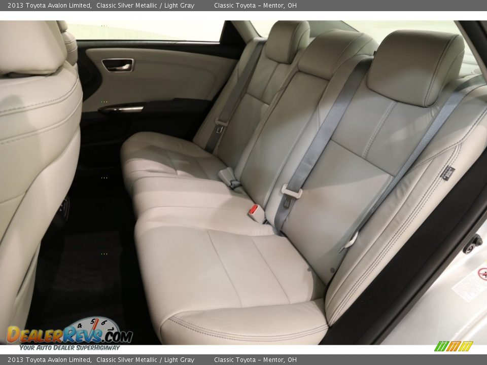 2013 Toyota Avalon Limited Classic Silver Metallic / Light Gray Photo #18