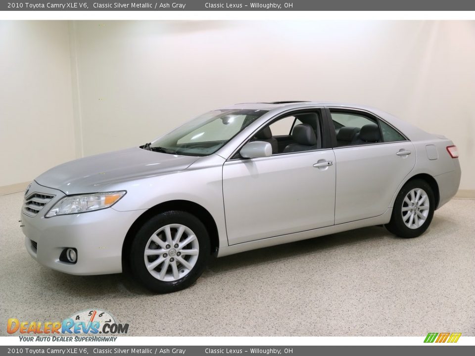 2010 Toyota Camry XLE V6 Classic Silver Metallic / Ash Gray Photo #3