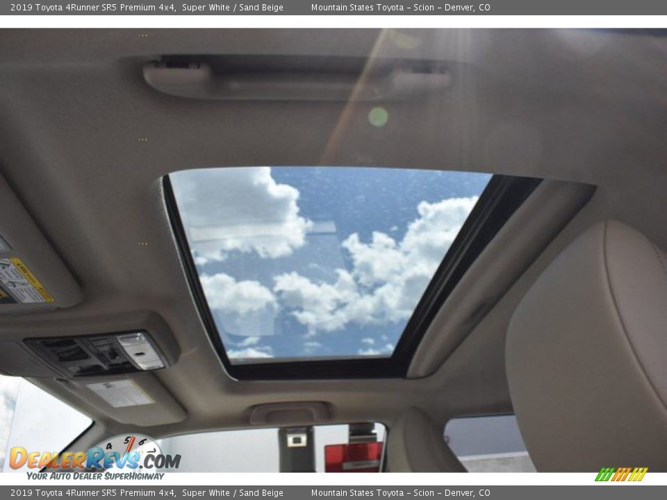 2019 Toyota 4Runner SR5 Premium 4x4 Super White / Sand Beige Photo #8
